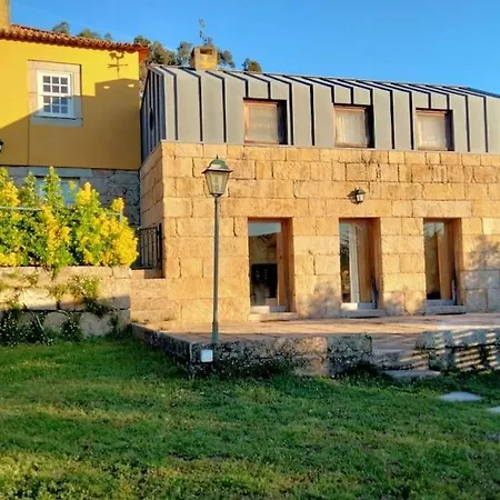 Casa de Férias Confort, Fun And Leisure In Douro Rural Space